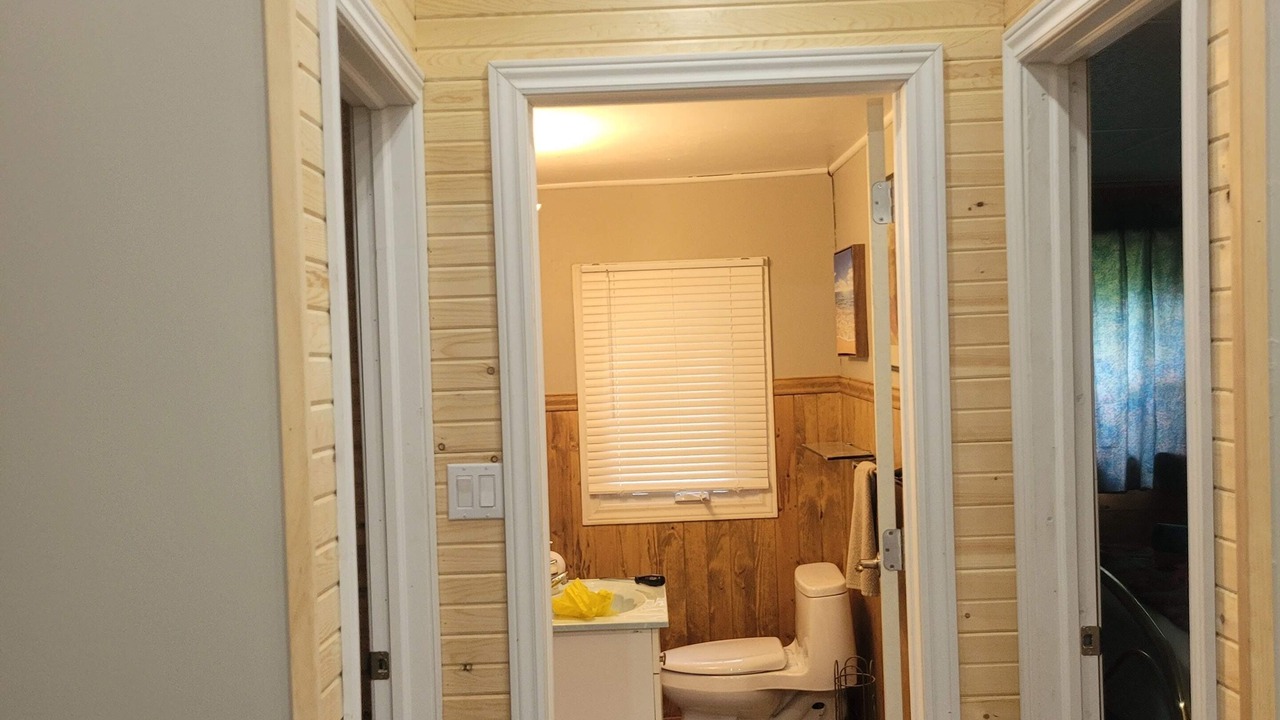 Photo of Bathroom in Faraday