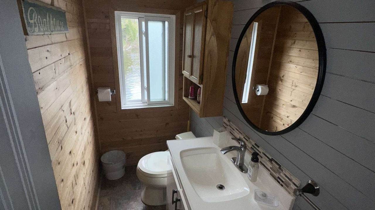 Photo of Bathroom in Faraday