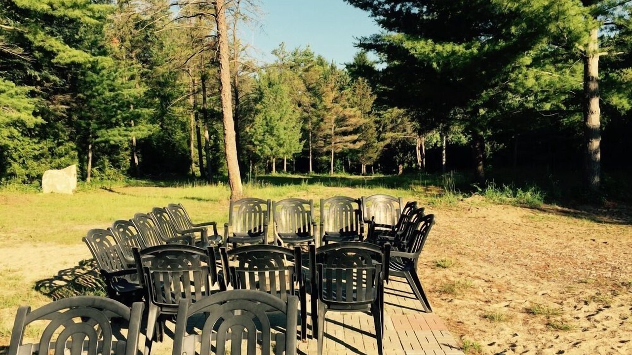Photo of Others in Grand Bend