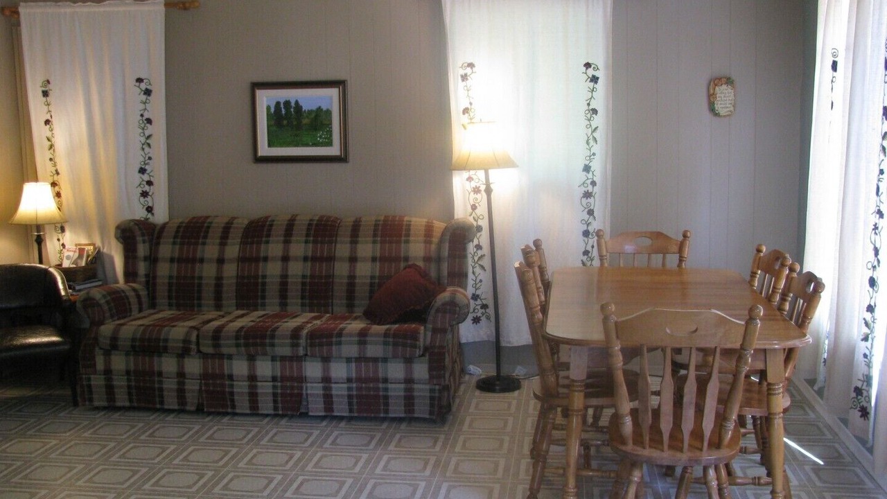 Photo of Others in Isaacs Glen