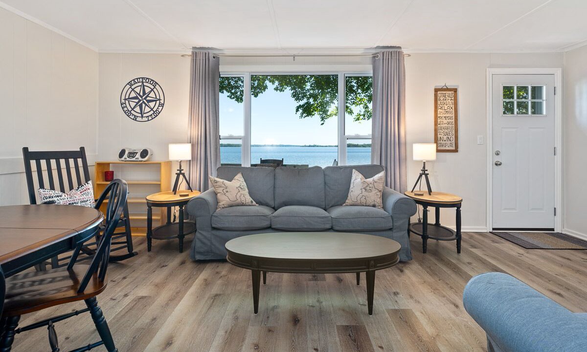 Photo of Livingroom in Milford
