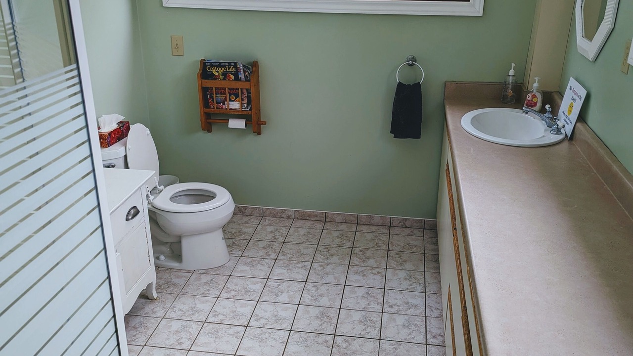 Photo of Bathroom in Washago