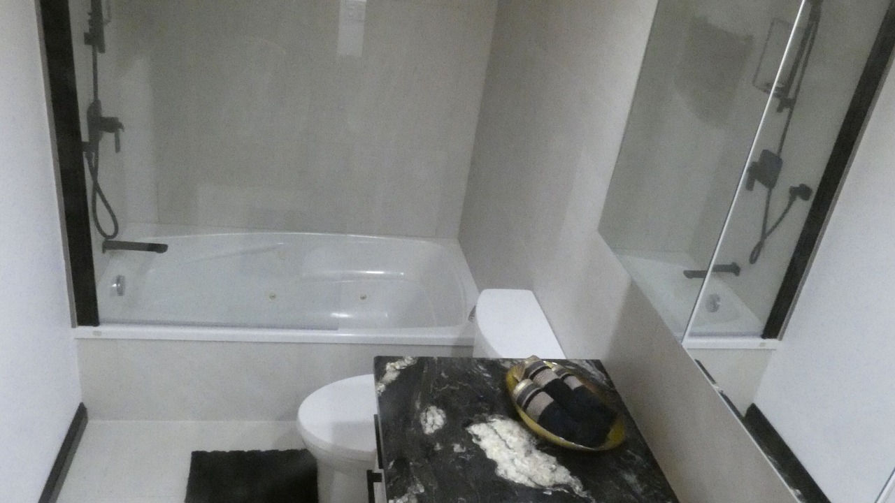 Photo of Bathroom in Mallorytown