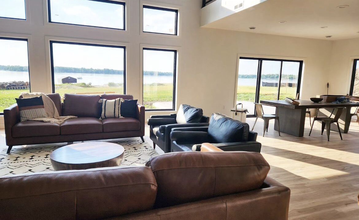 Photo of Livingroom in Alexandria
