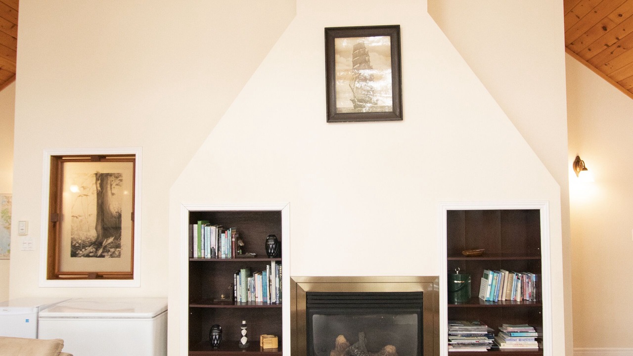 Photo of Livingroom in Gravenhurst