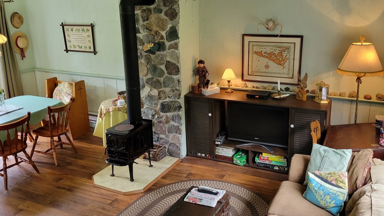 Photo of Bedroom in Manitoulin District