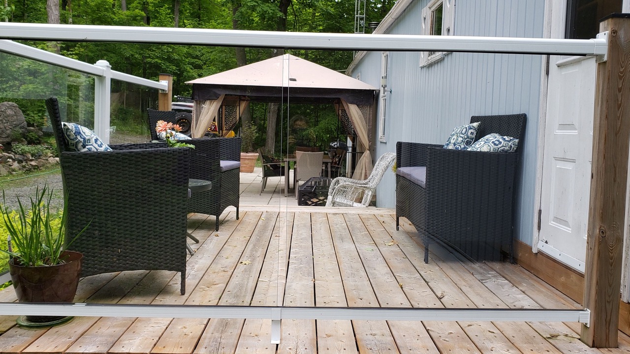 Photo of Patio Balcony in Central Frontenac