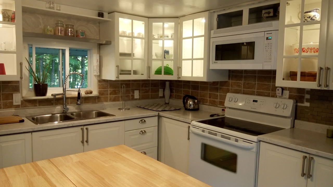 Photo of Kitchen in Central Frontenac