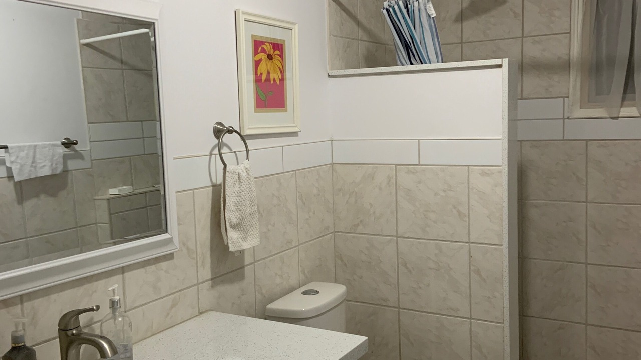 Photo of Bathroom in Fort Erie