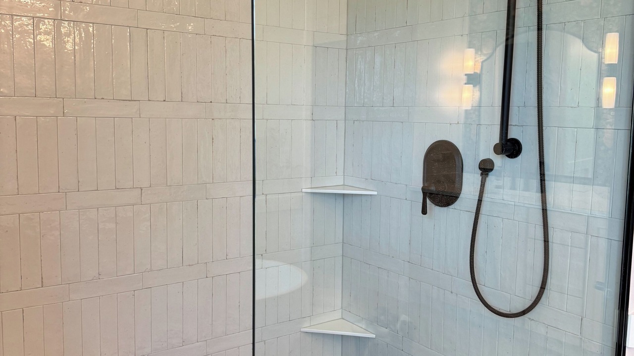 Photo of Bathroom in Cook