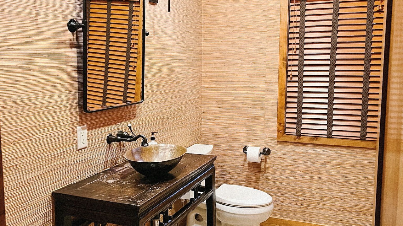 Photo of Bathroom in Cook