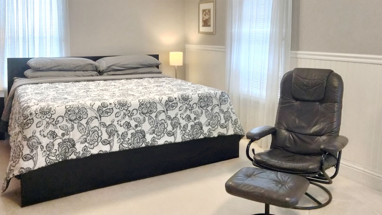 Photo of Bedroom in Northrup
