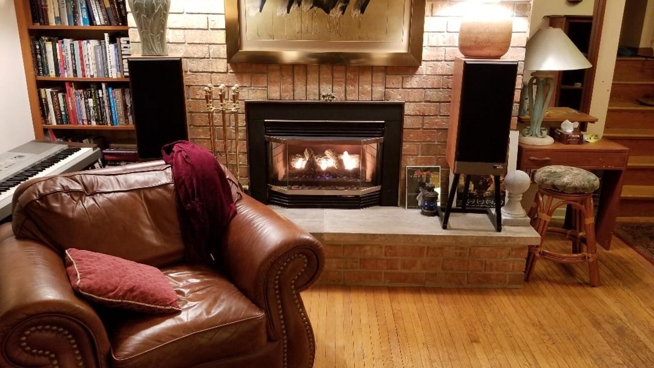 Photo of Livingroom in Kingston