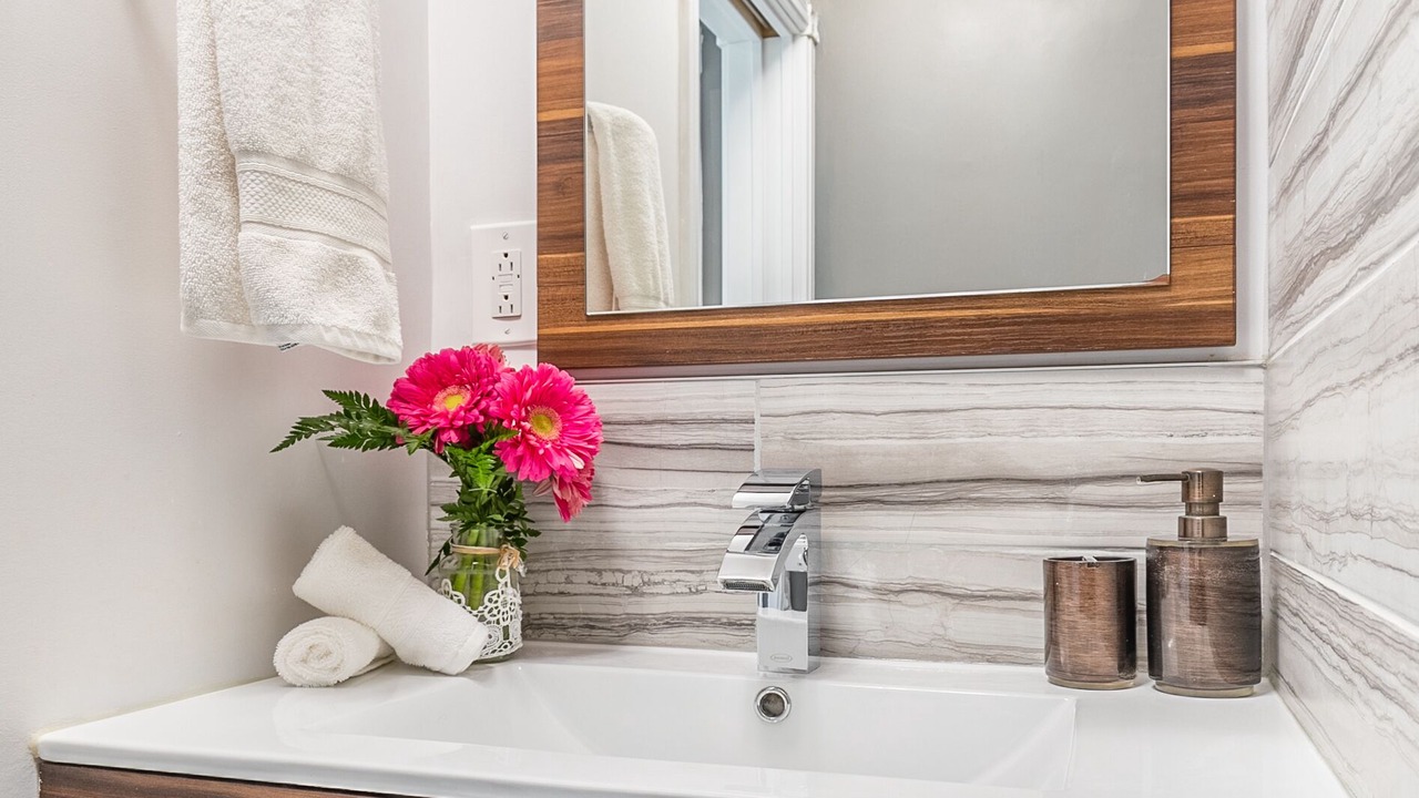 Photo of Bathroom in Parkdale
