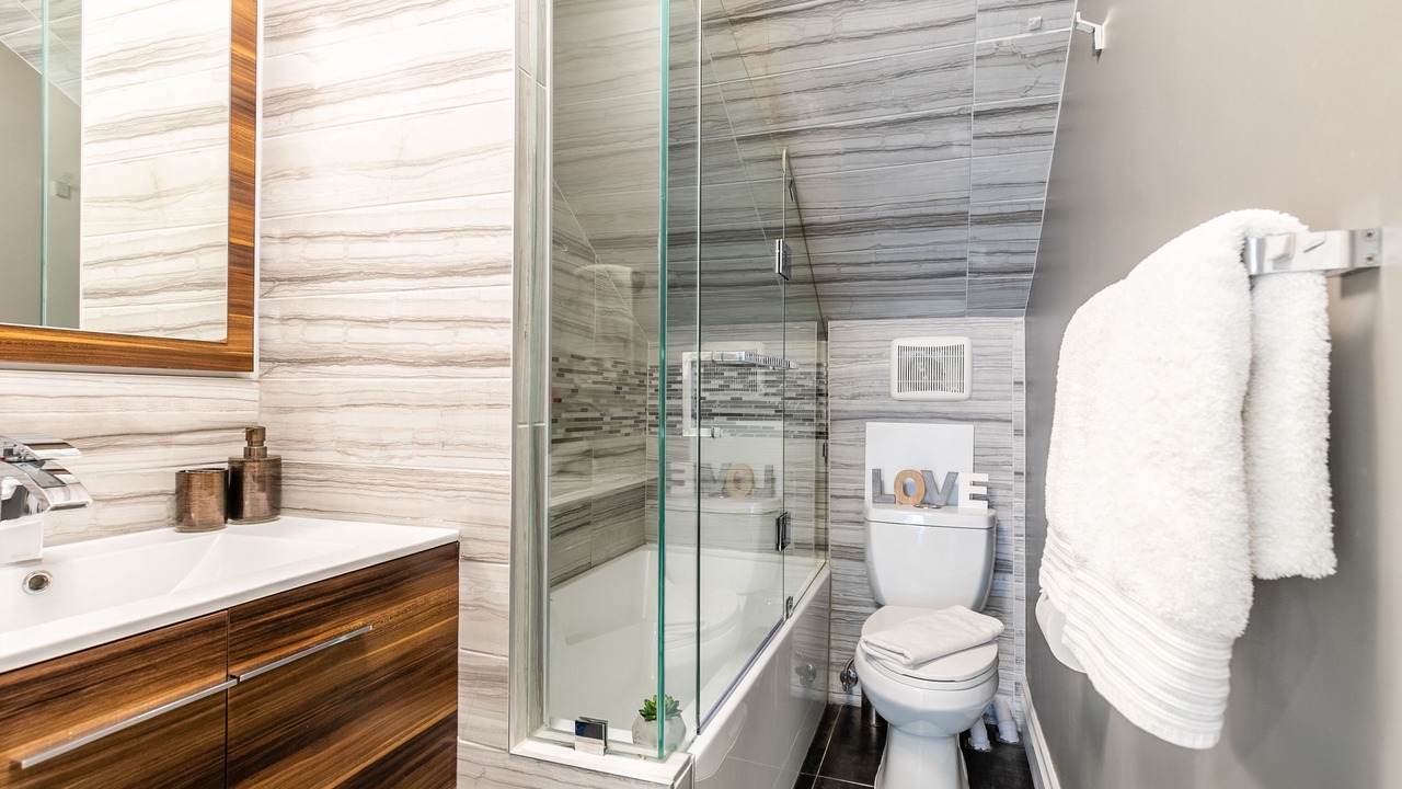 Photo of Bathroom in Parkdale
