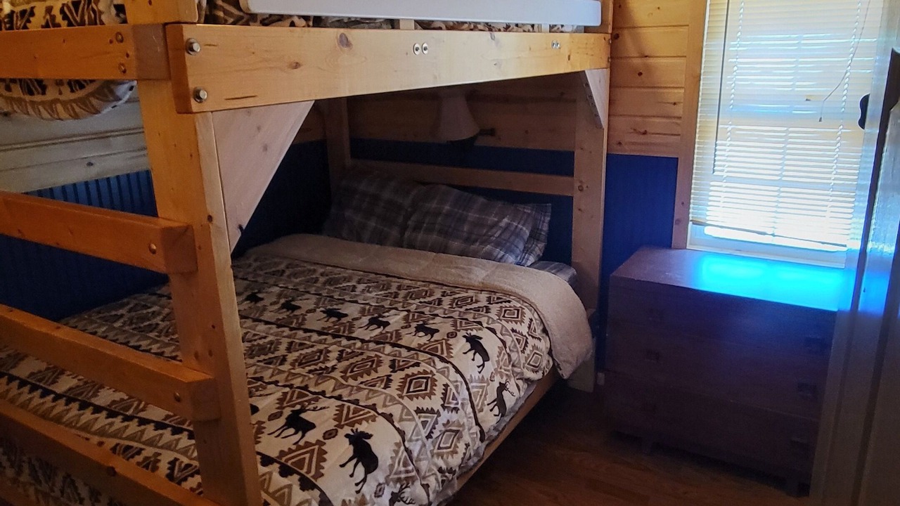 Photo of Bedroom in Alexandria