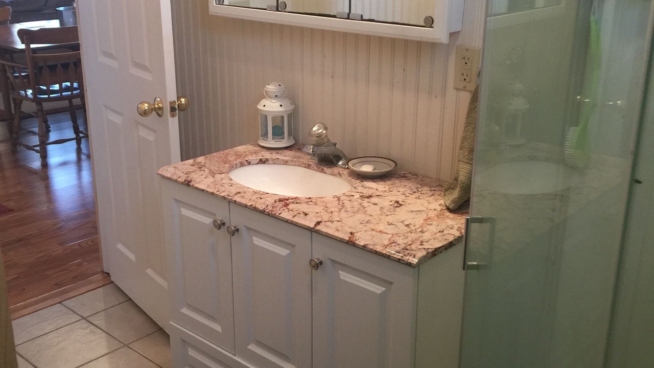 Photo of Bathroom in Alexandria