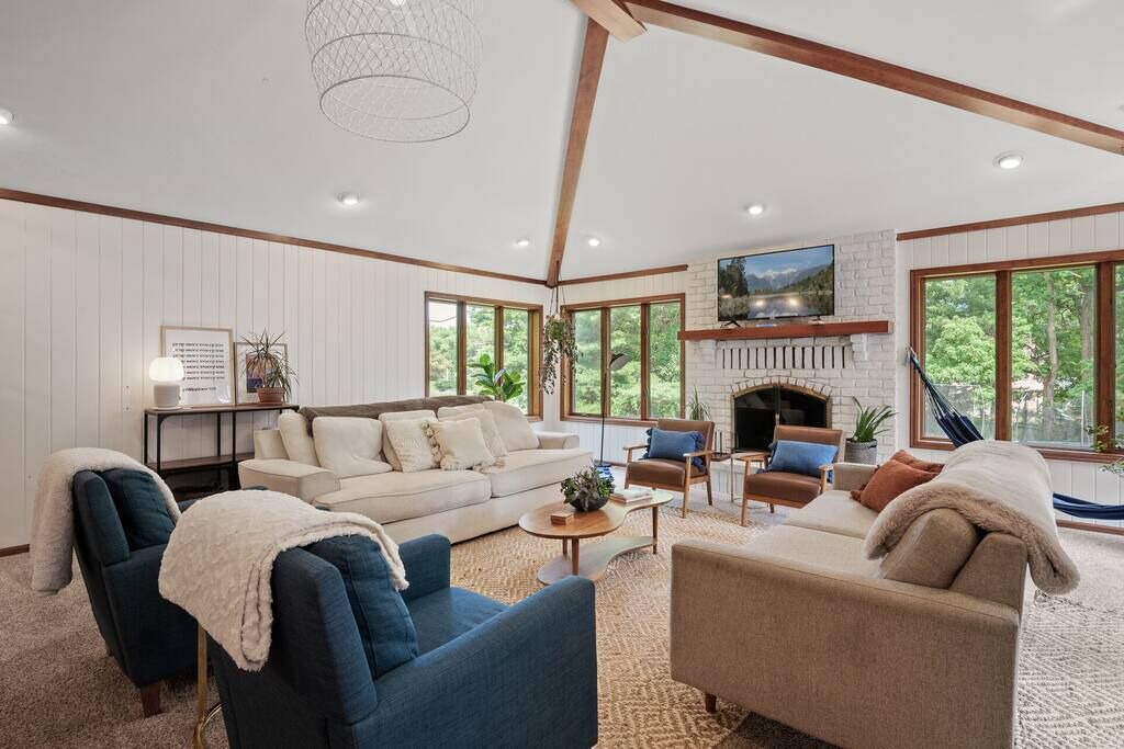 Photo of Livingroom in Shoreview