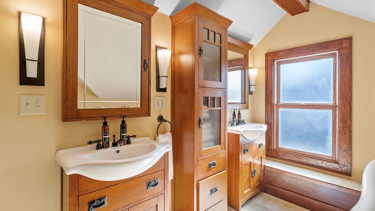 Photo of Bathroom in Kingfield