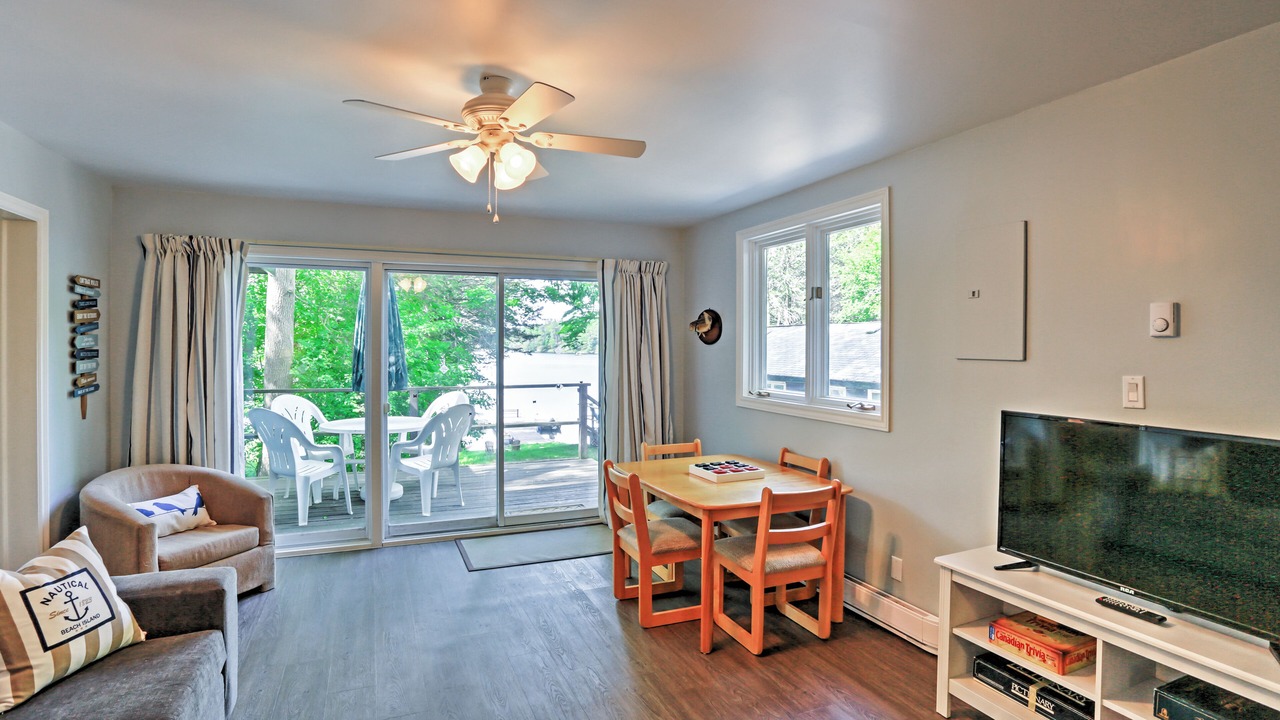 Photo of Livingroom in Jones Falls