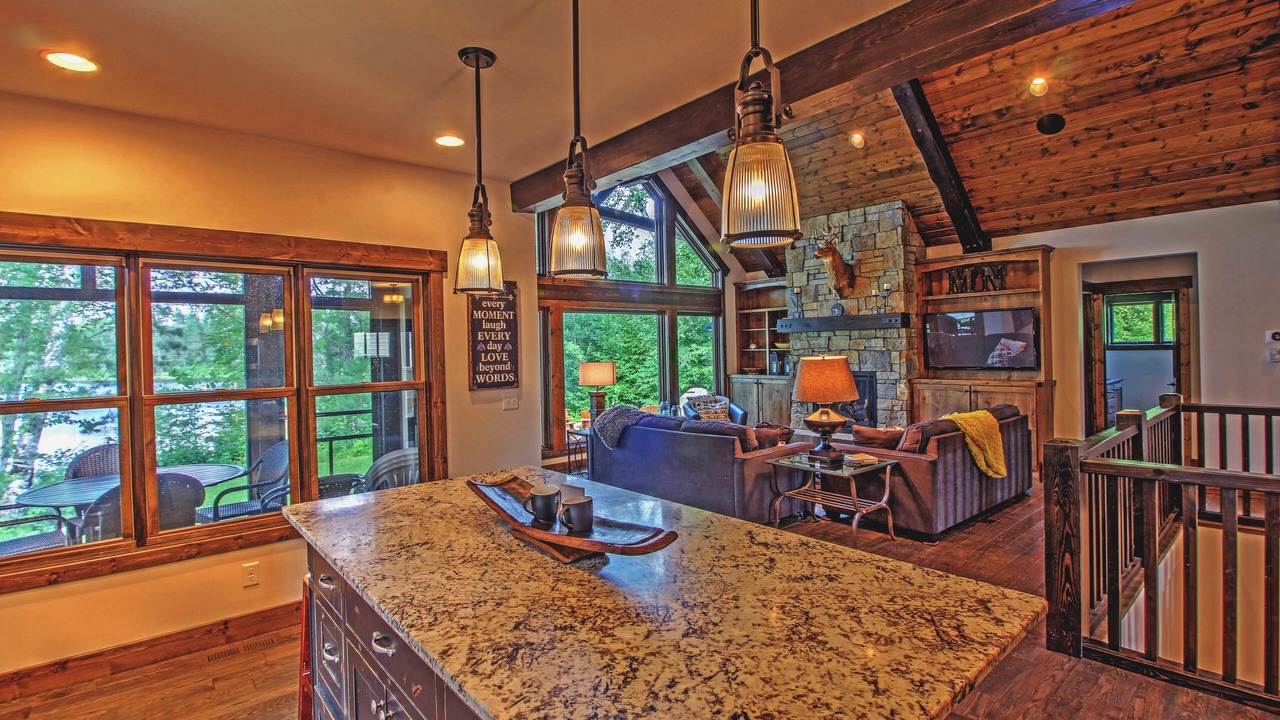 Photo of Bedroom in Lake Shore