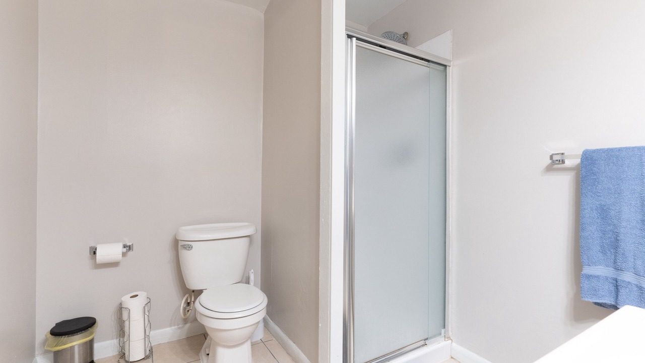 Photo of Bathroom in Midway