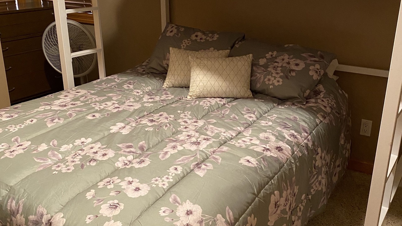 Photo of Bedroom in Spicer