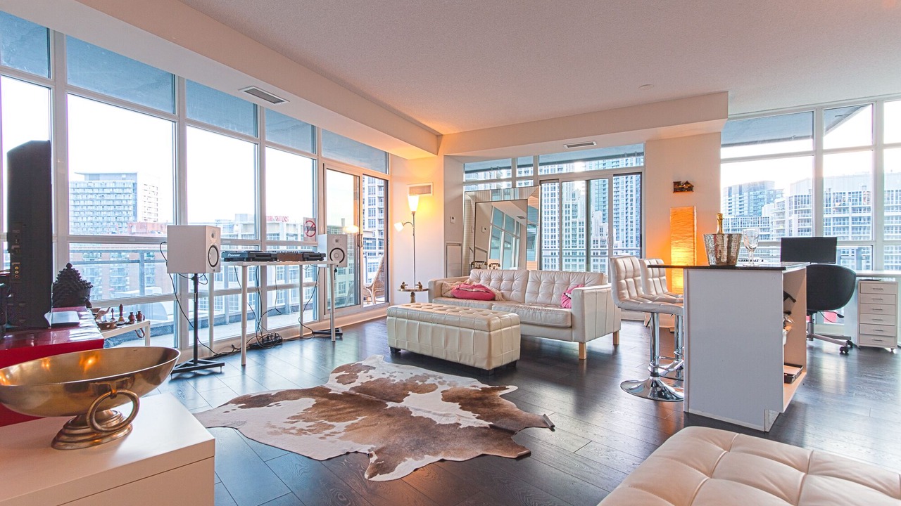 Photo of Livingroom in Bathurst Quay