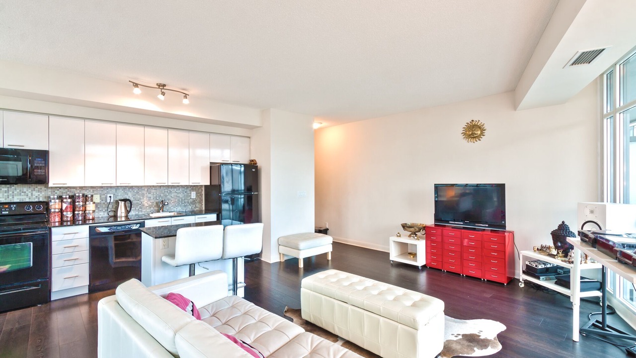 Photo of Livingroom in Bathurst Quay