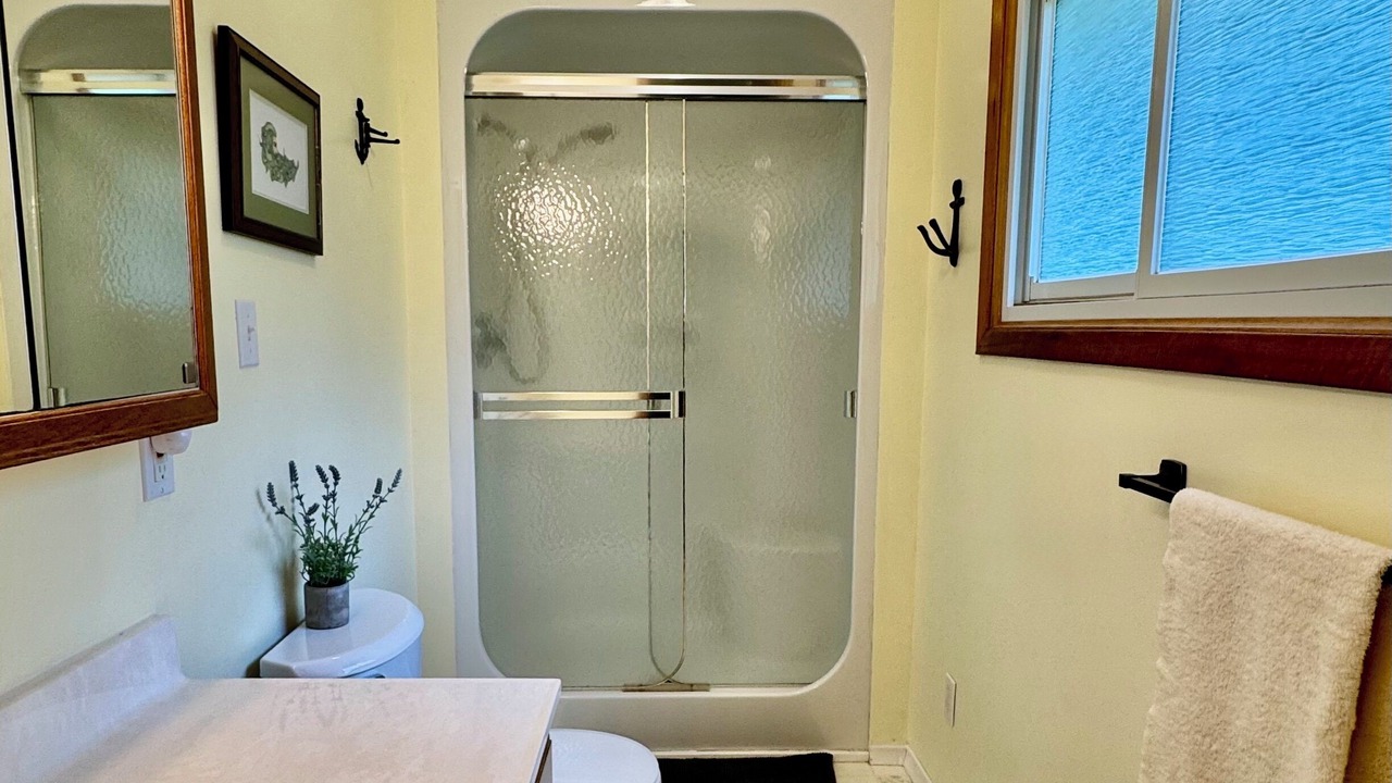 Photo of Bathroom in Tweed