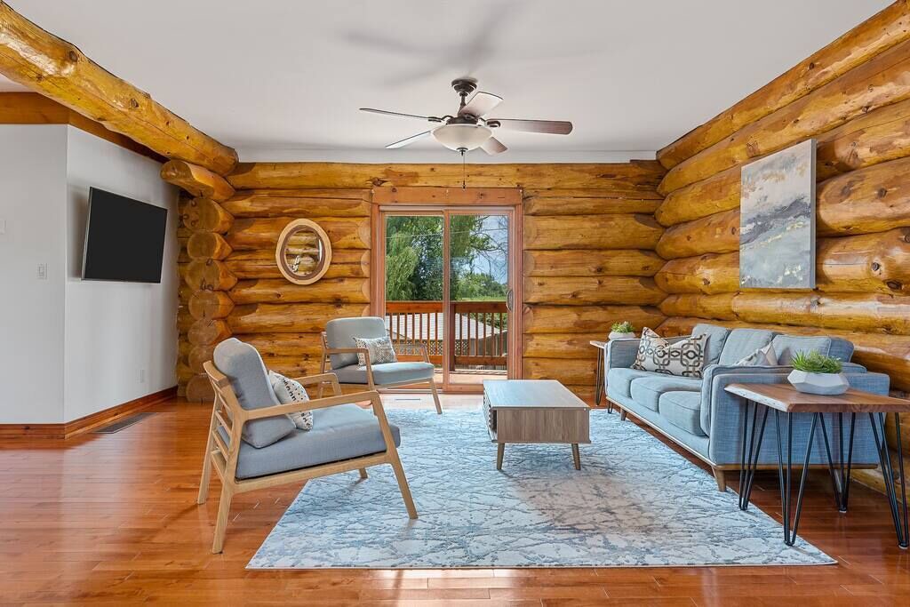 Photo of Livingroom in Toronto Entertainment District