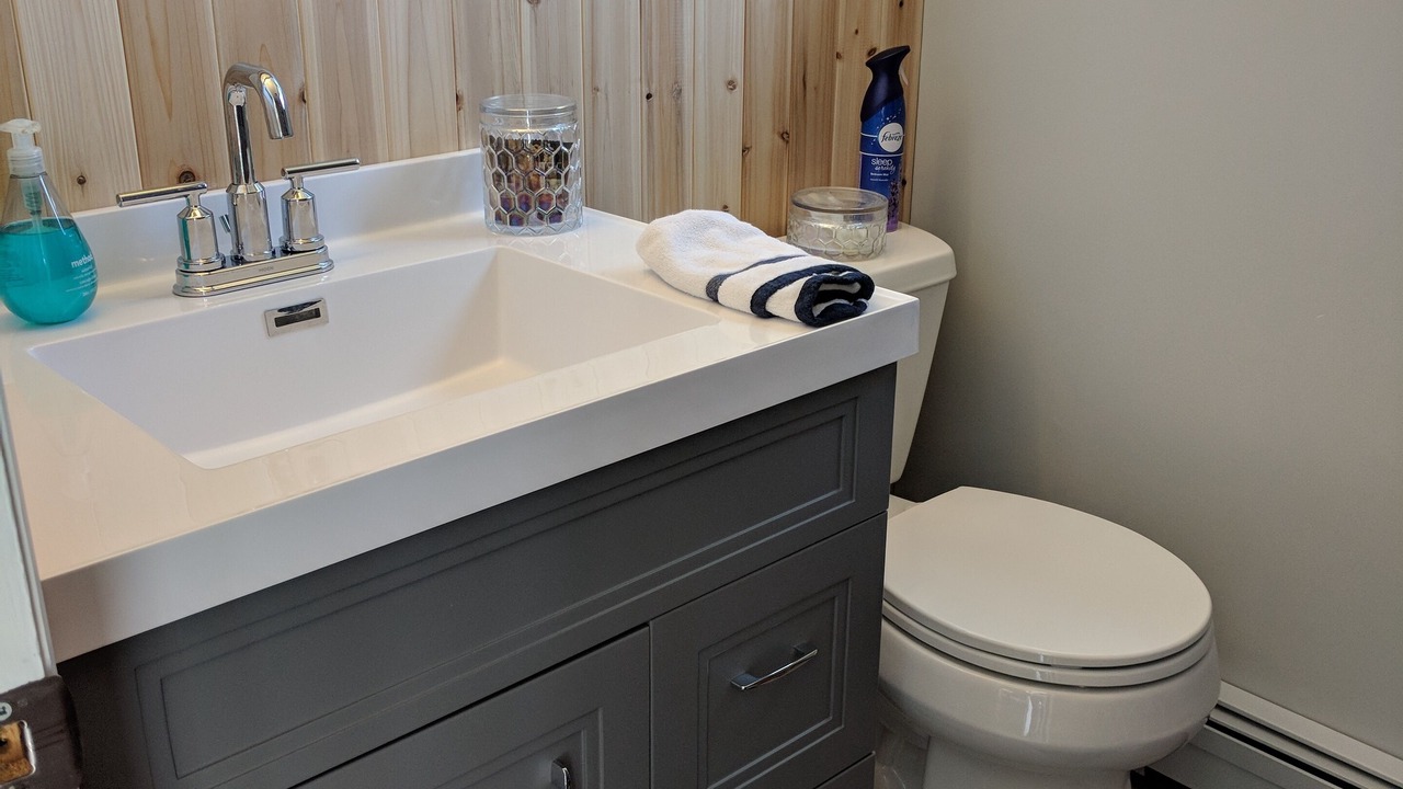 Photo of Bathroom in Lindstrom