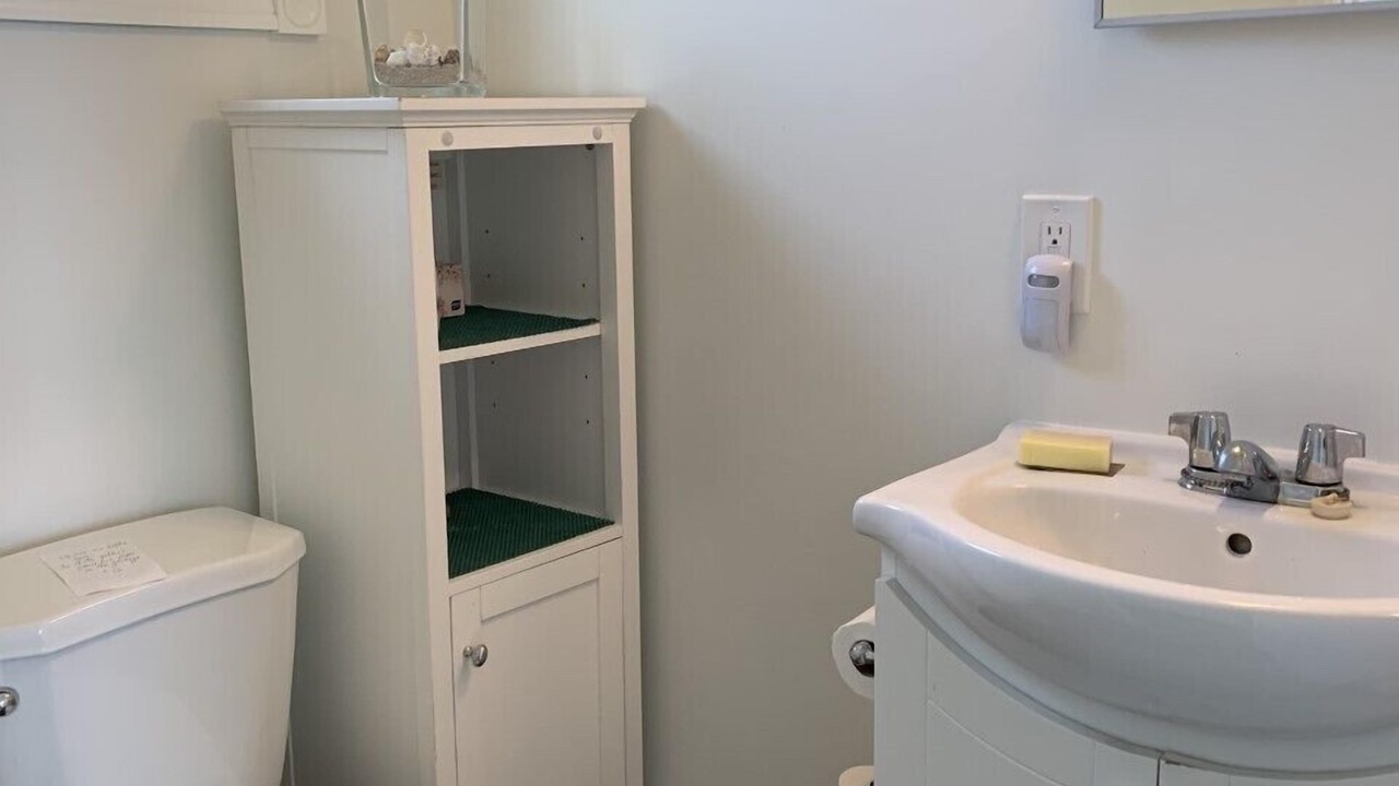 Photo of Bathroom in Colborne
