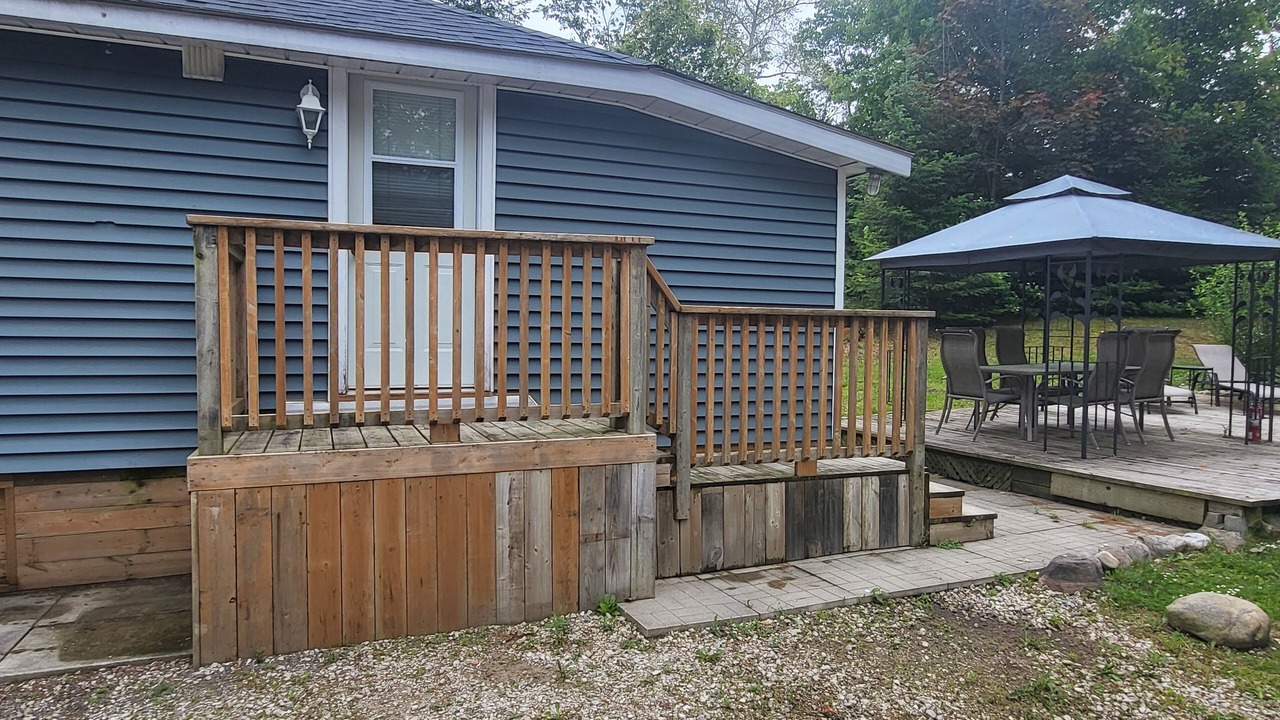 Photo of Outdoor in Tiny