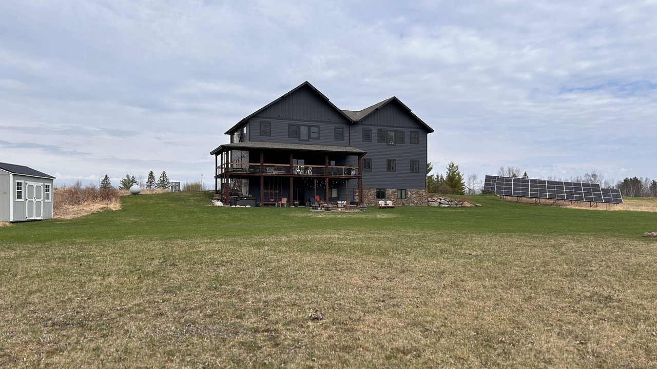 Photo of Others in Aitkin