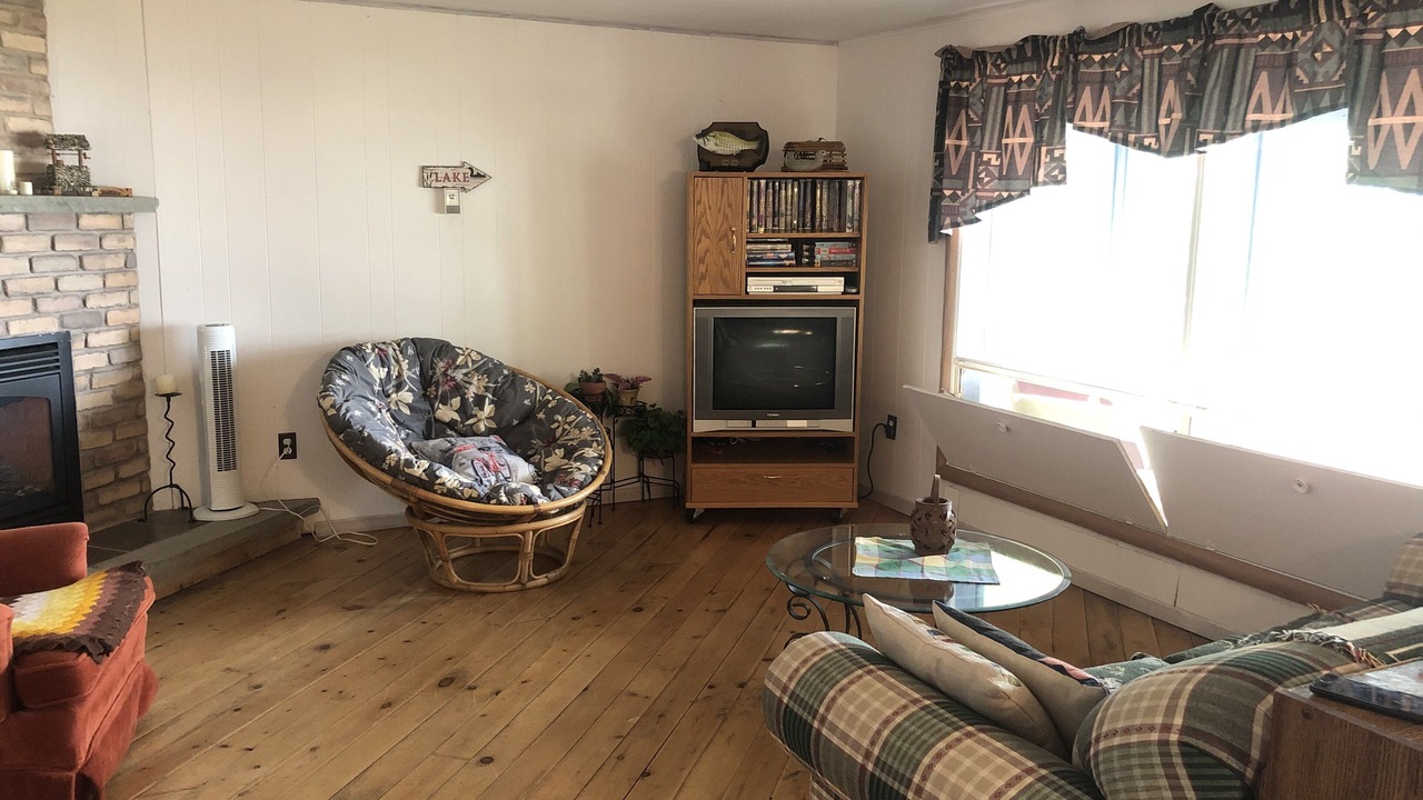 Photo of Livingroom in Whitewater Region