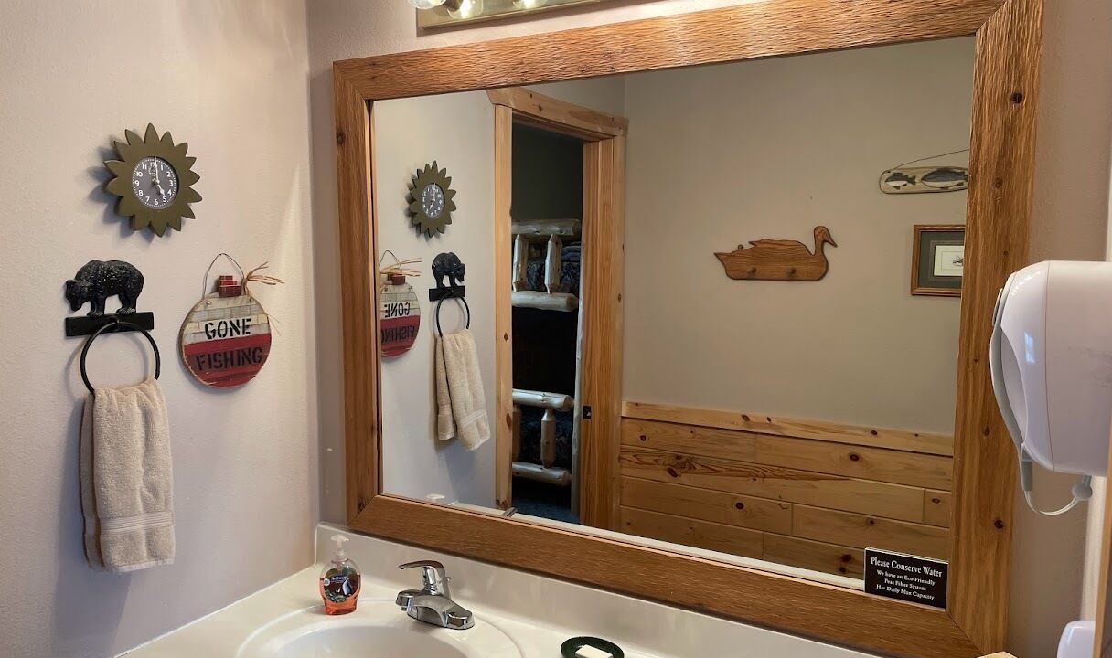 Photo of Bathroom in Orr