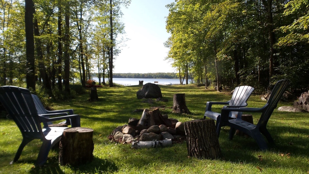 Photo of Others in Aitkin