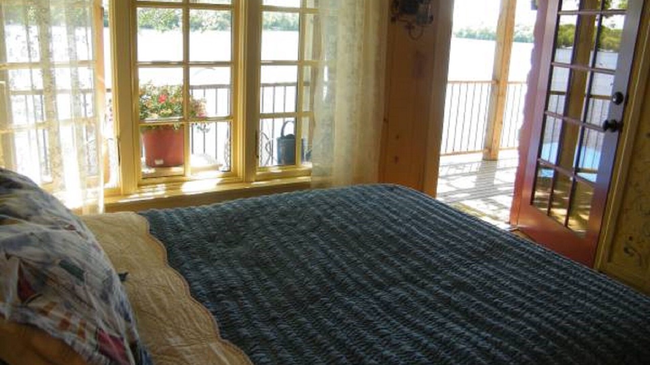 Photo of Bedroom in South Haven