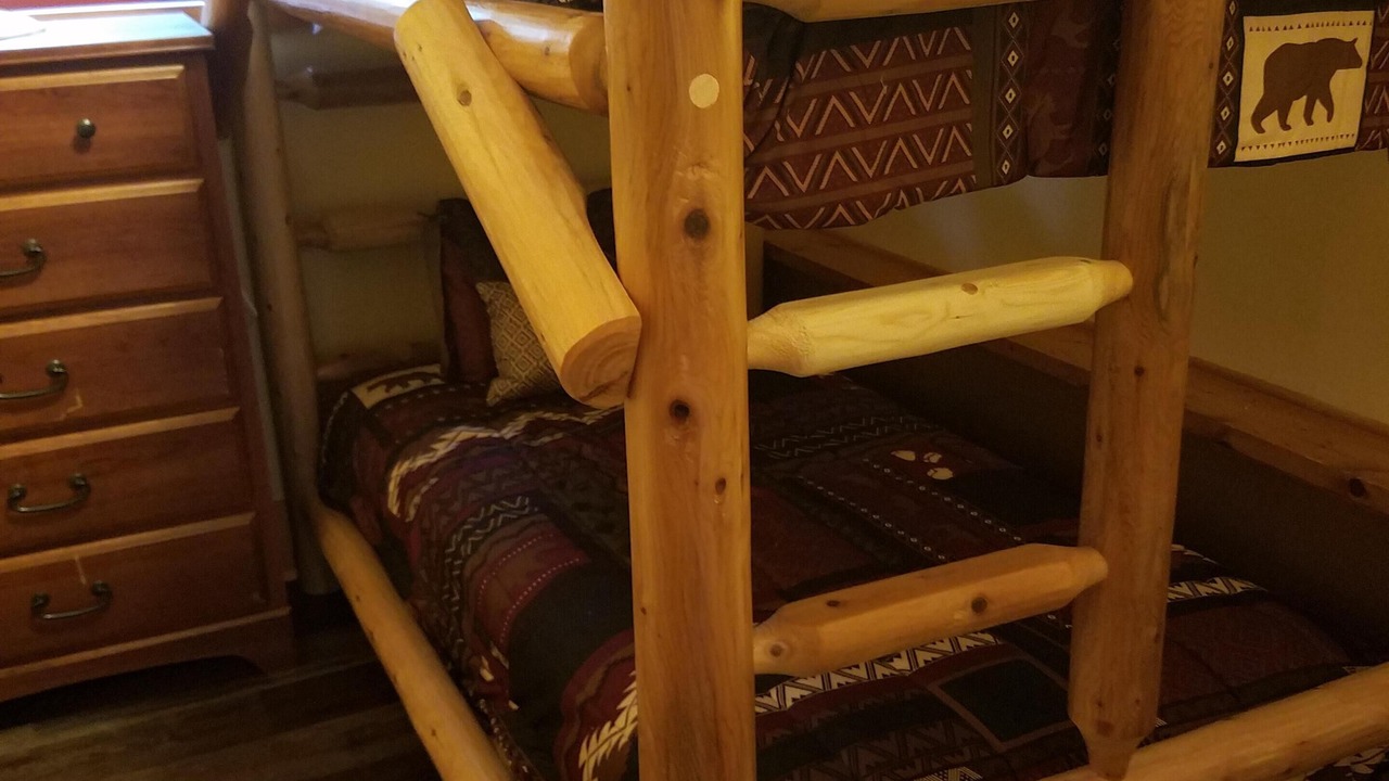 Photo of Bedroom in Longville