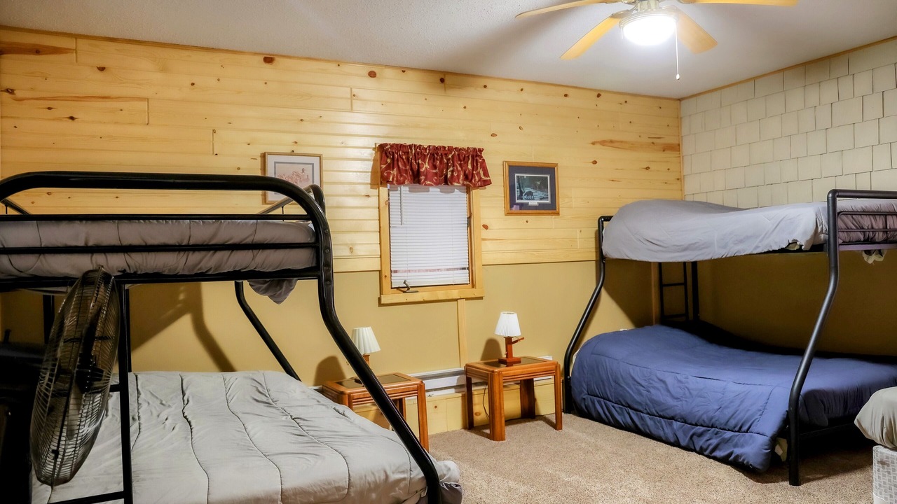 Photo of Bedroom in Dawson