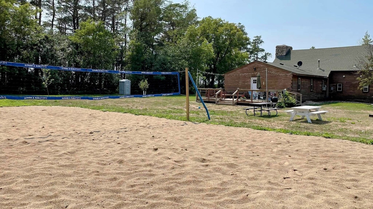 Photo of Outdoor in Dawson