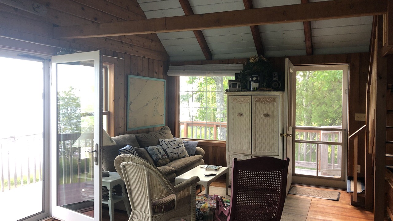 Photo of Bedroom in La Pointe