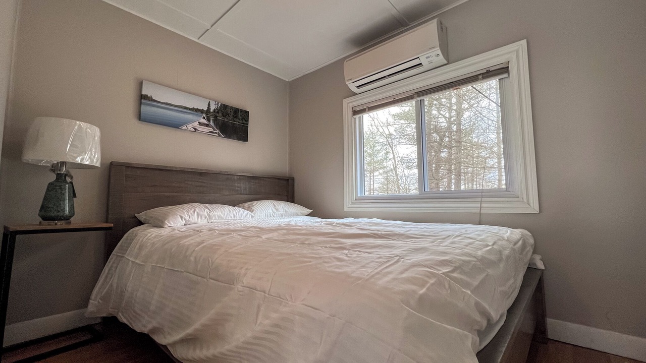 Photo of Bedroom in Big Chute