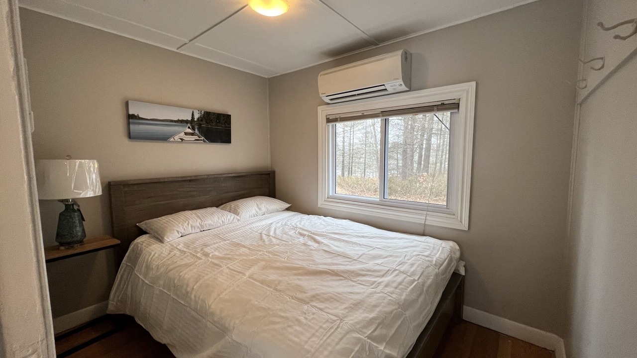 Photo of Bedroom in Big Chute