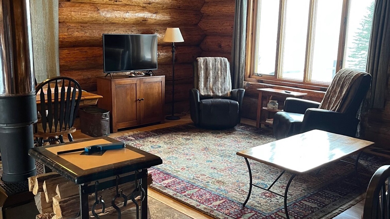 Photo of Livingroom in Silver Bay