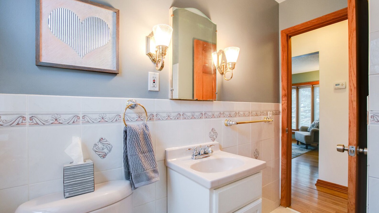 Photo of Bathroom in Richfield