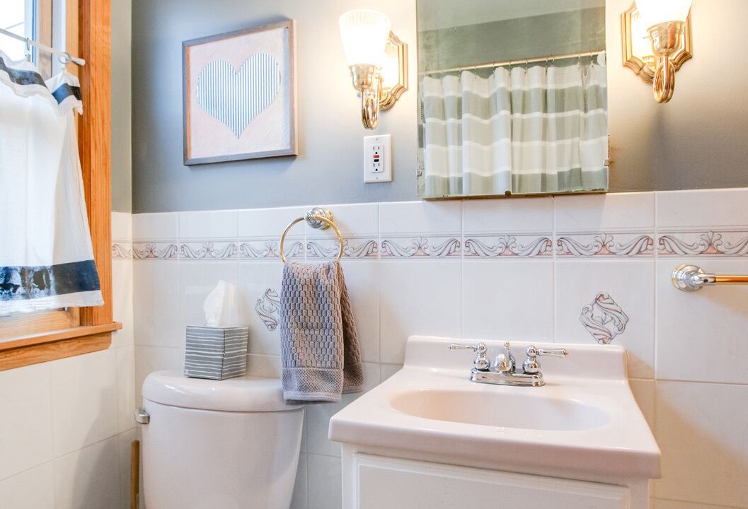 Photo of Bathroom in Richfield