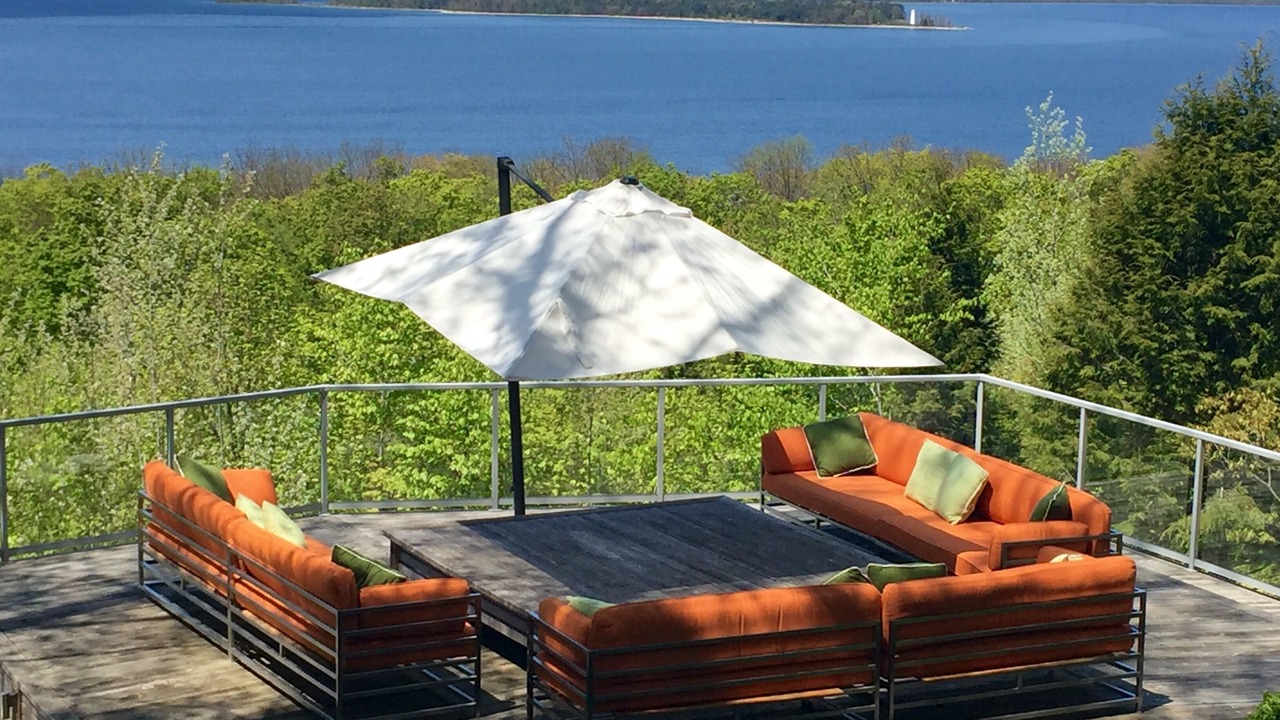 Photo of Outdoor in Tiny