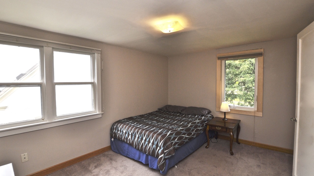 Photo of Bedroom in Northrup